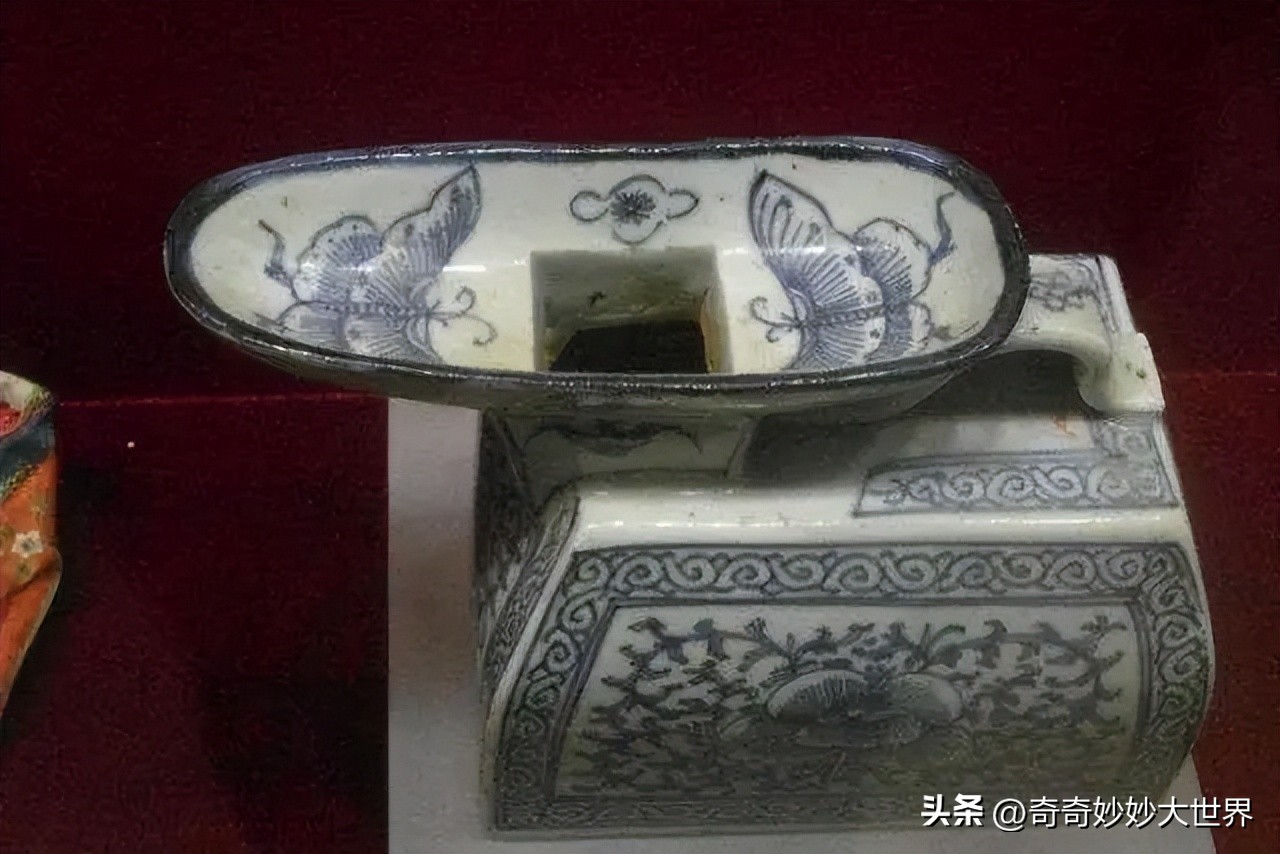 28张图看世界，欧洲贵妇的小便神器，在挪威“当官”的企鹅