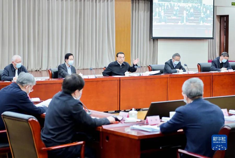 「3月25日星期五农历二月廿三」三分钟新闻打包听！乌克兰总统泽连斯基向北约提出一个重磅要求