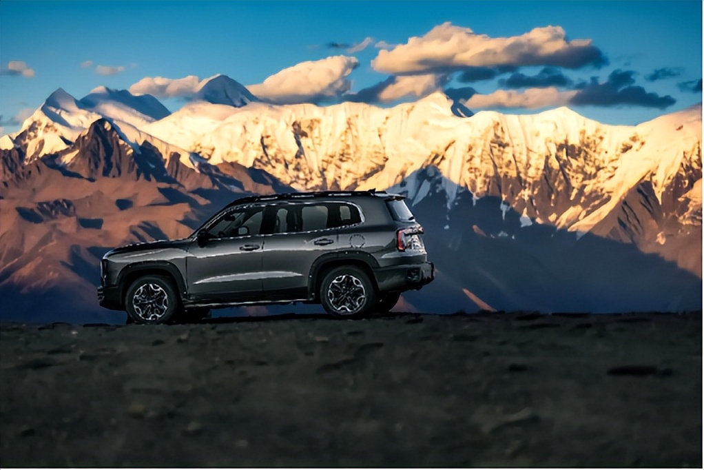 新款哈弗大狗pk新款长安cs75plus,哈弗大狗pk长安cs75plus二代怎么选