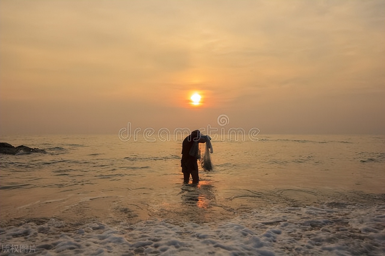 小故事大道理穷人与富人,小故事大道理一个商人的故事