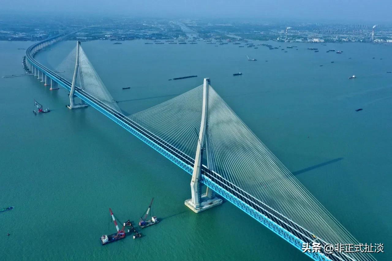 南水北调中线和东线哪个调水量大,南水北调中线一年向北京调多少水