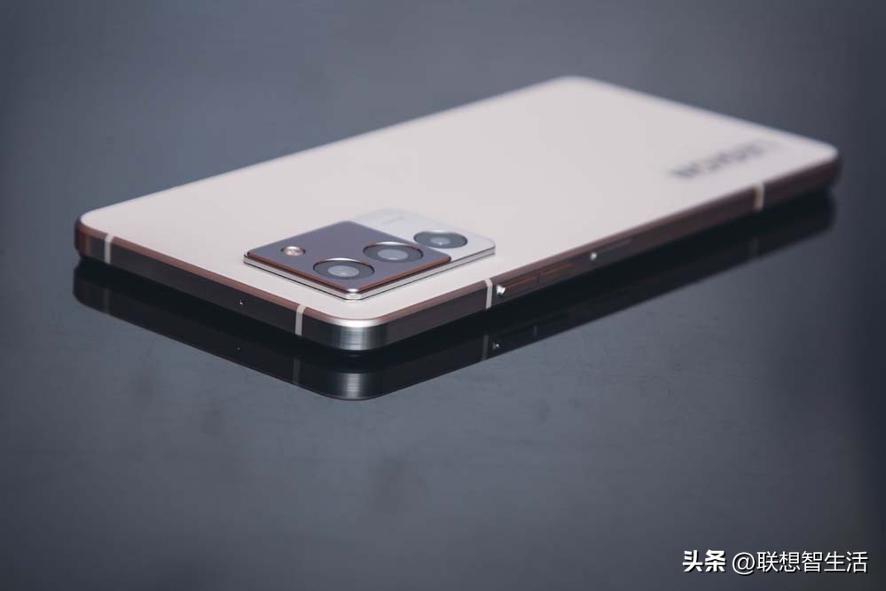 联想拯救者y70手机,拯救者y70最详细测评