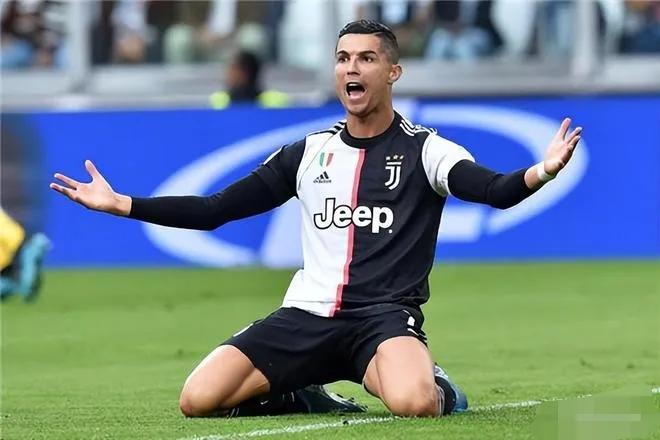 足坛十大帽子戏法最多的球员,足球历史上帽子戏法最多的球员