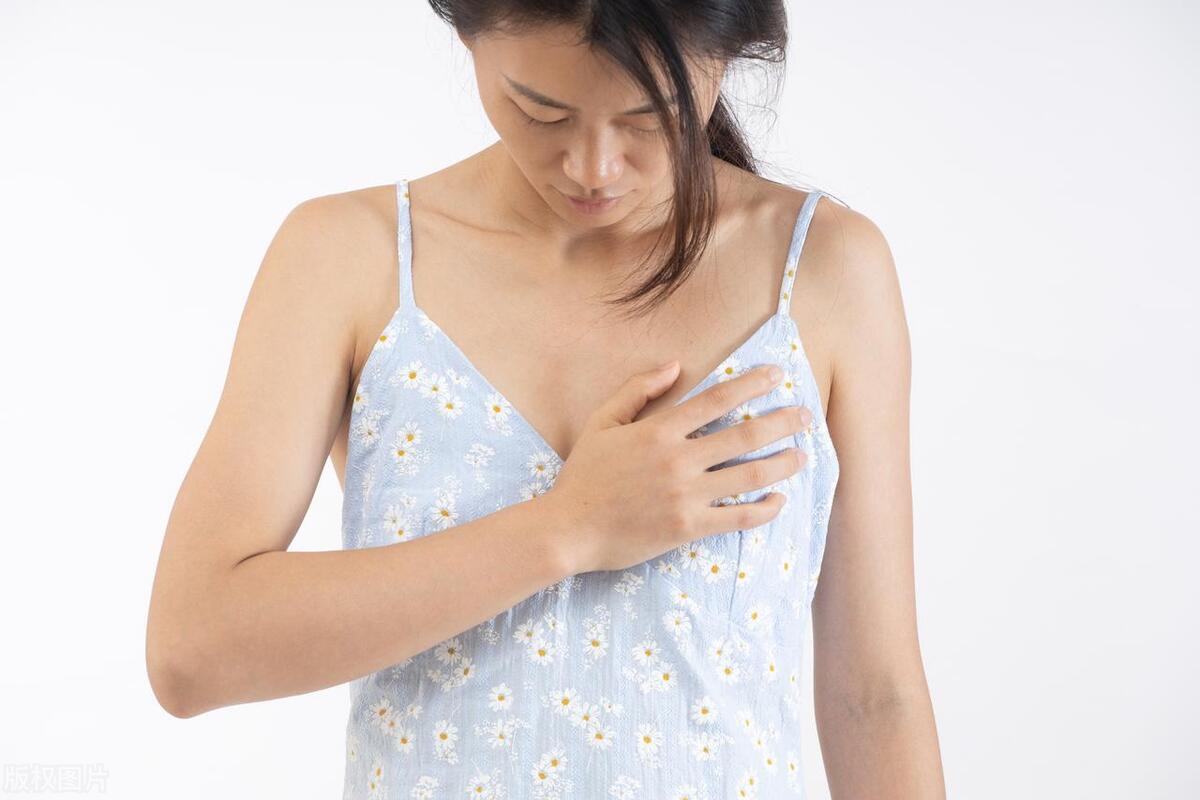 频繁洗澡后乳头破损结痂，老公轻轻摸一下都疼，这是什么病？