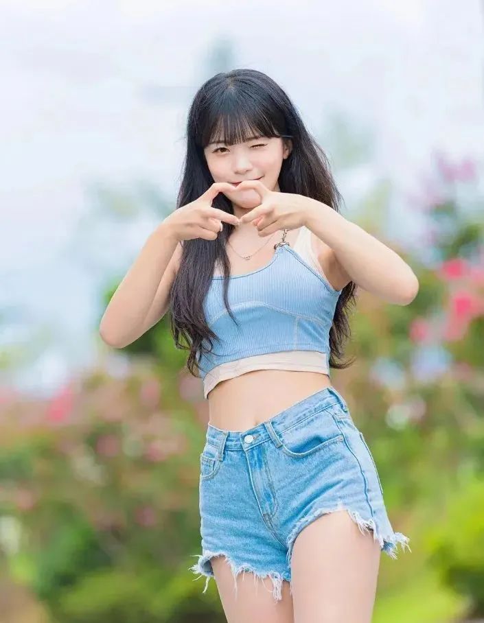 2018世界杯十大最漂亮的足球宝贝,世界杯亚洲最美足球宝贝图