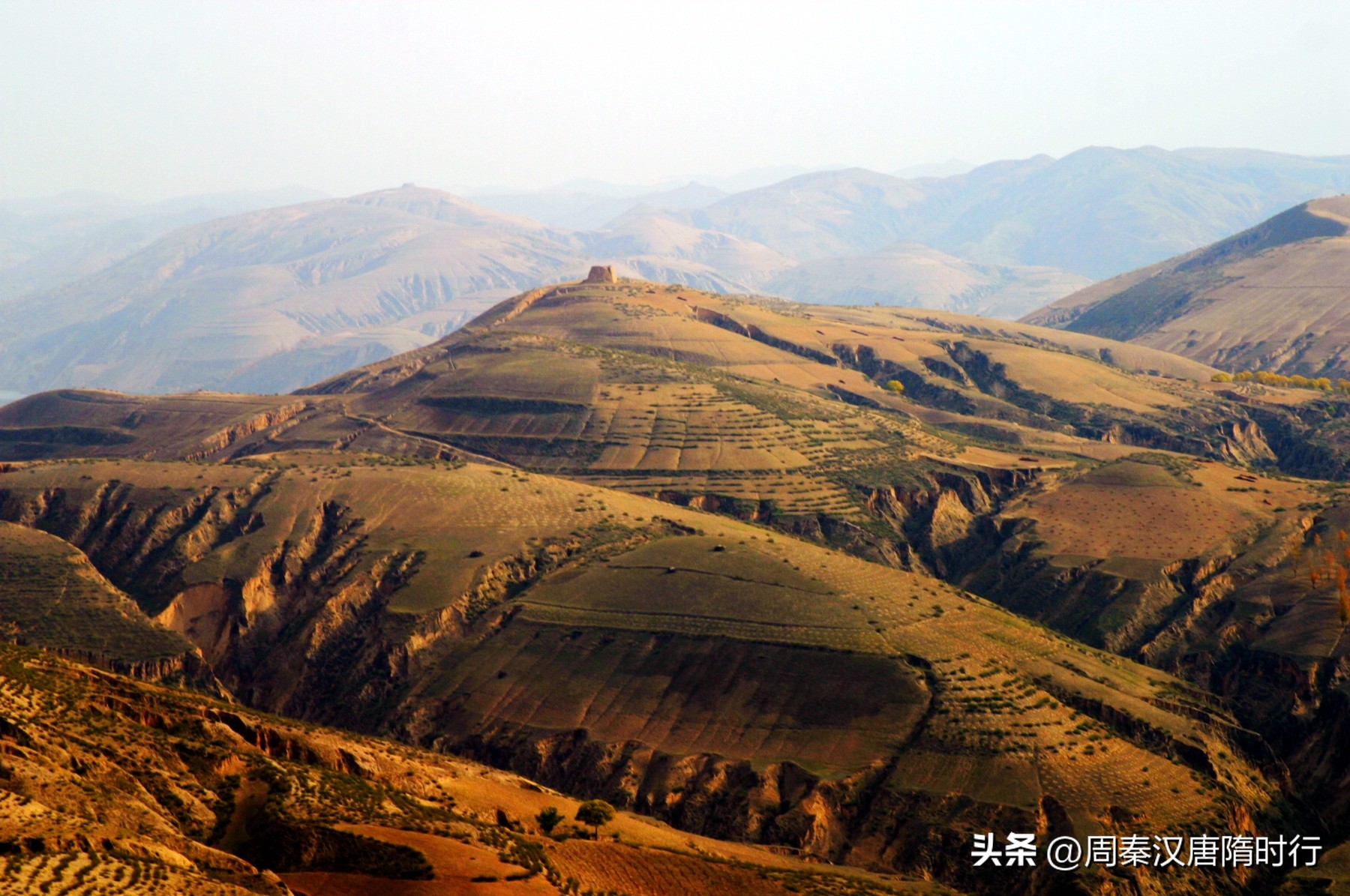 望骊山烽火台，“一笑倾国”的传说是个笑话？