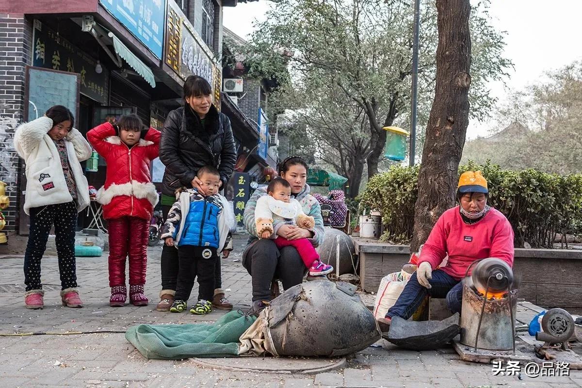写给漂泊在外游子的话,有钱没钱回家过年语句