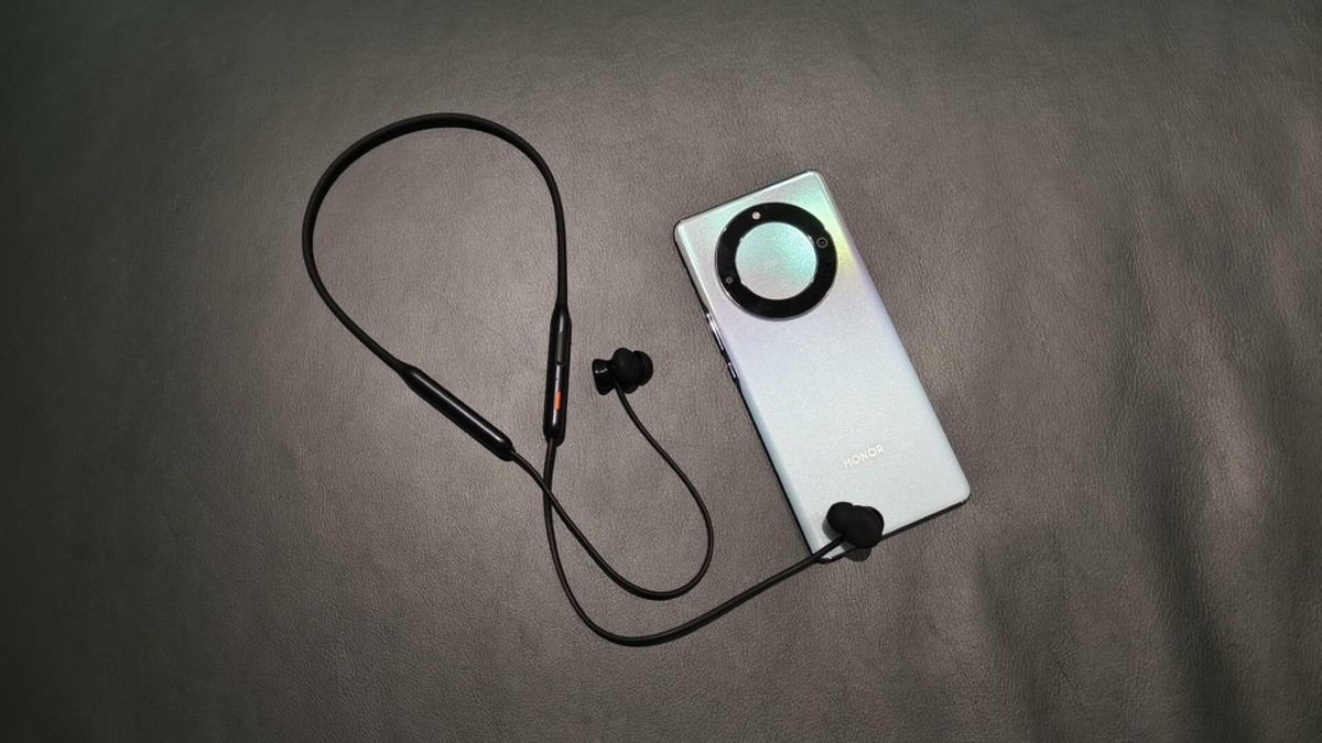 荣耀lchsex5s耳机降噪测评,荣耀最值得入手的蓝牙耳机