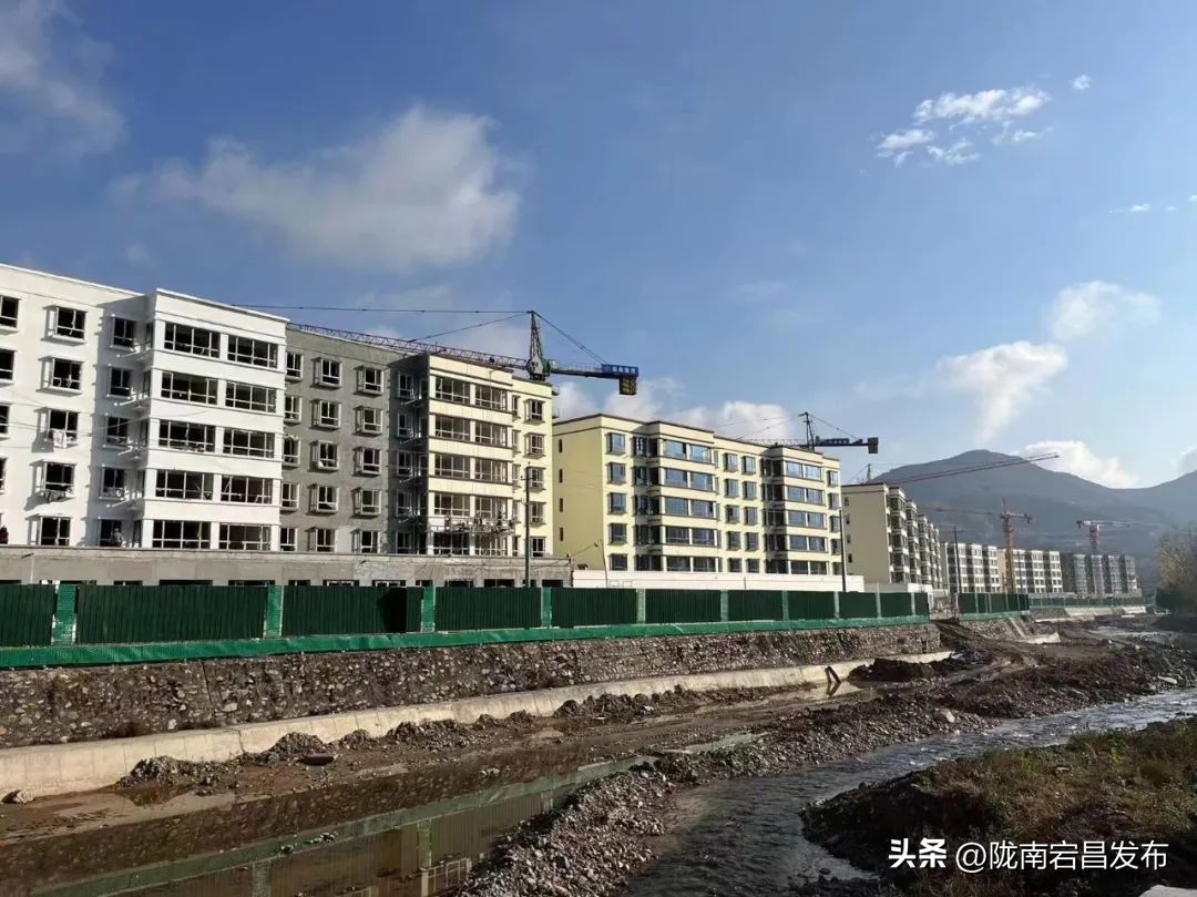 生态搬迁，迁来幸福新生活#陇南学习贯彻*党**的二十大精神##陇南三城五地建设#