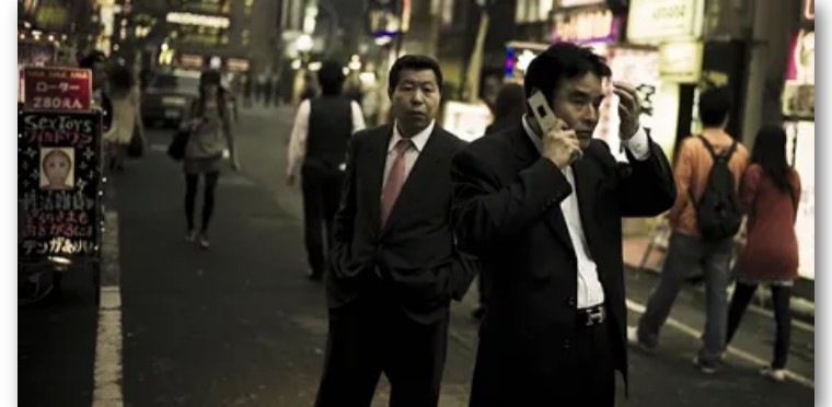 日本又端掉一个“淫乱派对”，十年赚6亿日元，把色鬼们当阿呆耍