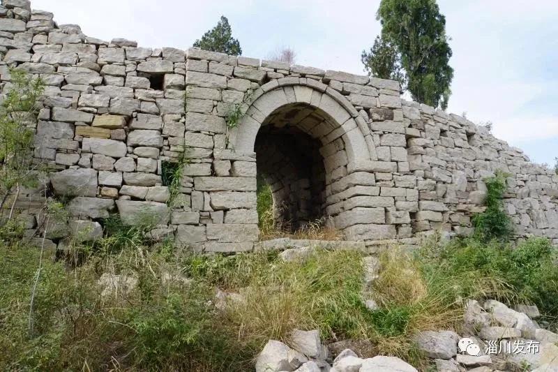 兰陵矿坑规划,兰陵矿坑镇有什么矿