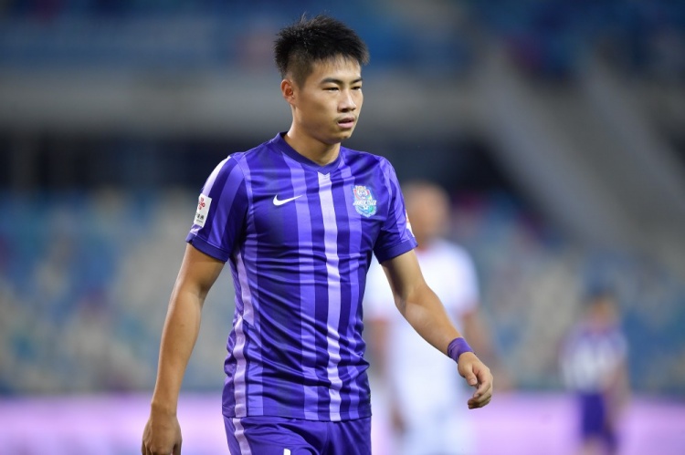 杨帆被挑衅,杨帆锁喉