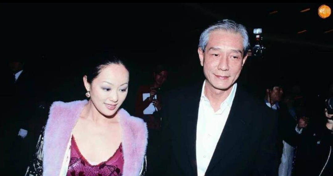 香港第一败家女，败光2个亿万富翁，为还2.5亿债款41岁做“*星艳**”