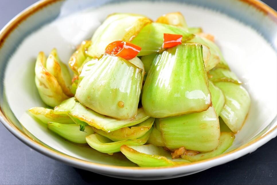 “春天吃8素，健康能上树”，8素指什么？营养健康，早吃早受益