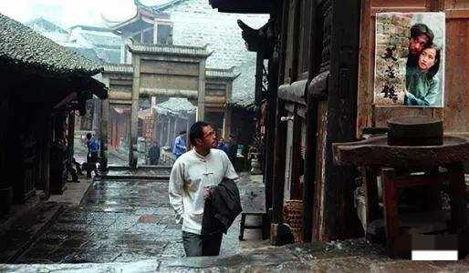 瀵勭敓铏煩鍥界數褰卞ゥ鏂崱,闊╁浗濂ユ柉鍗″瘎鐢熻櫕娣卞害瑙ｆ瀽