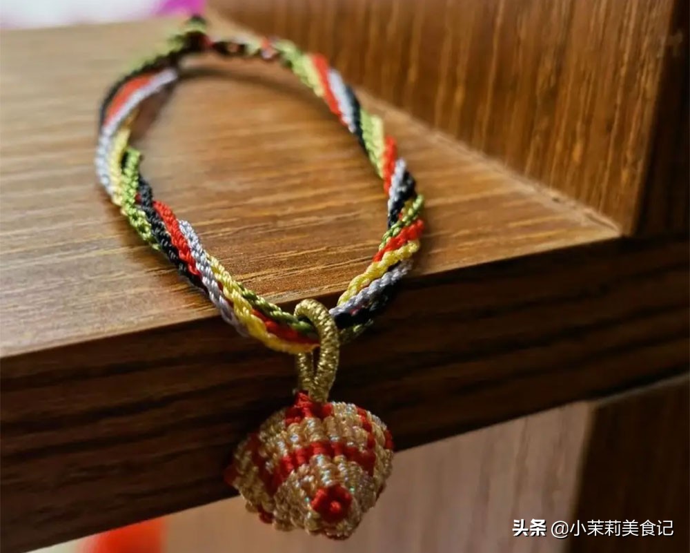 端午五彩绳佩戴禁忌,端午节戴五彩绳的注意事项