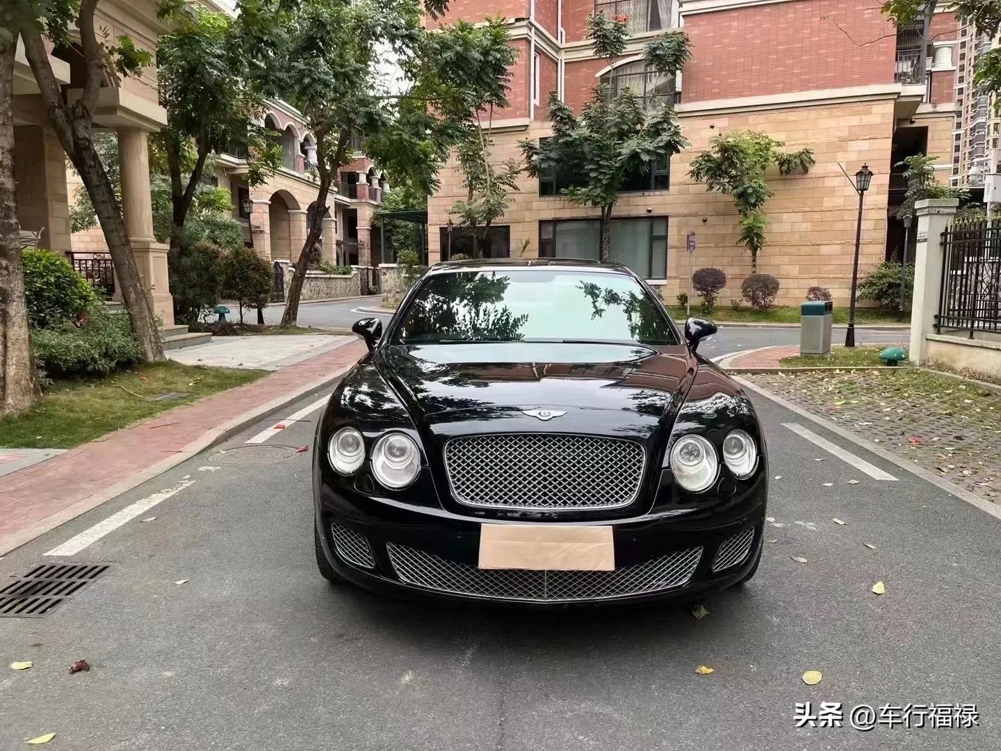 24岁开宾利飞驰,一辆宾利飞驰一年跑婚庆能赚多钱