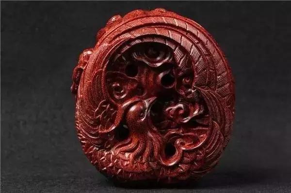 佛手雕件的寓意和象征,翡翠常见的雕件及寓意