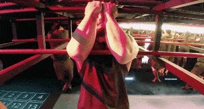 鱿鱼游戏全景还原比赛,真人鱿鱼闯关游戏视频