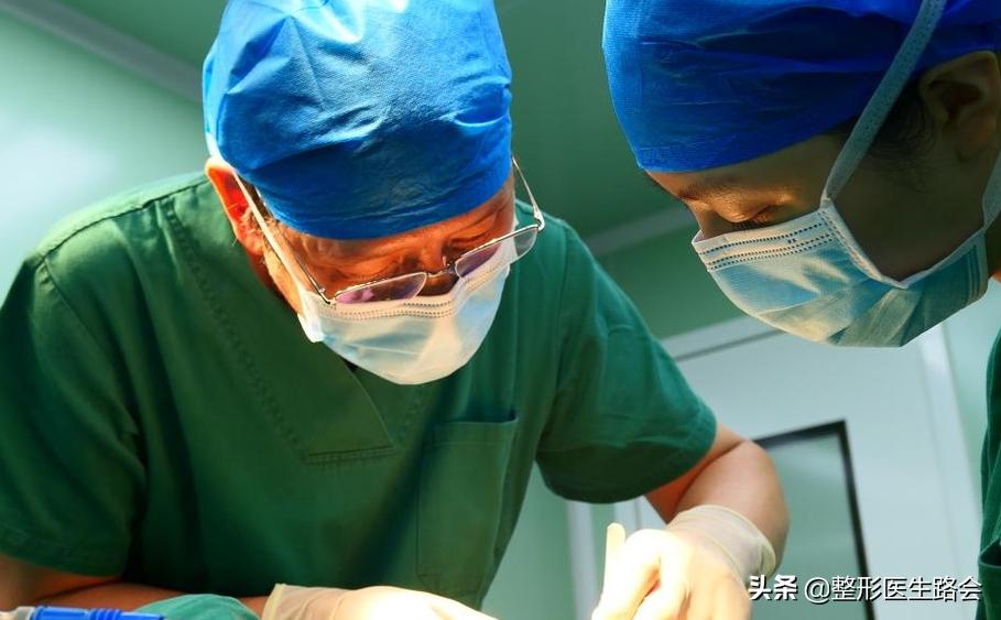 全脸整形记录恢复过程,女孩整形全过程