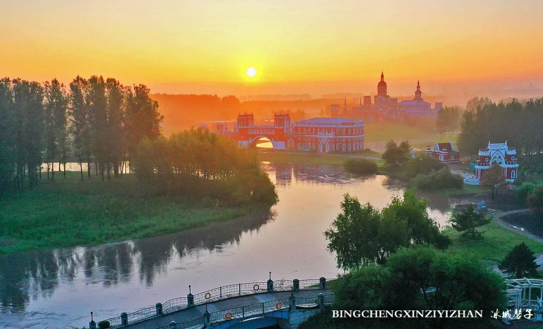伏尔加庄园最佳观赏期,夏日必去伏尔加庄园十大打卡地