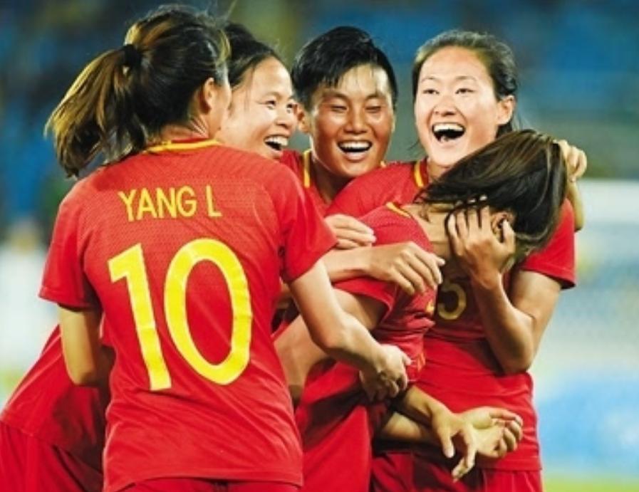 中国女足14号中卫,她是中国女篮学历最高的球员