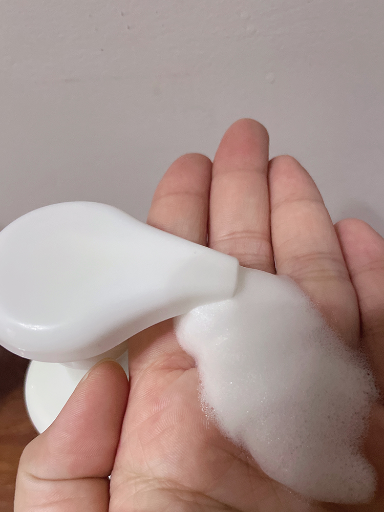 含硫磺洗面奶的功效,含酒精的洗面奶对皮肤有什么伤害