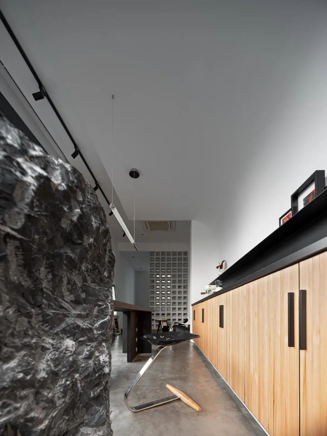 复核场域：INVOLUTIONARTNAIL|悟塬空间设计