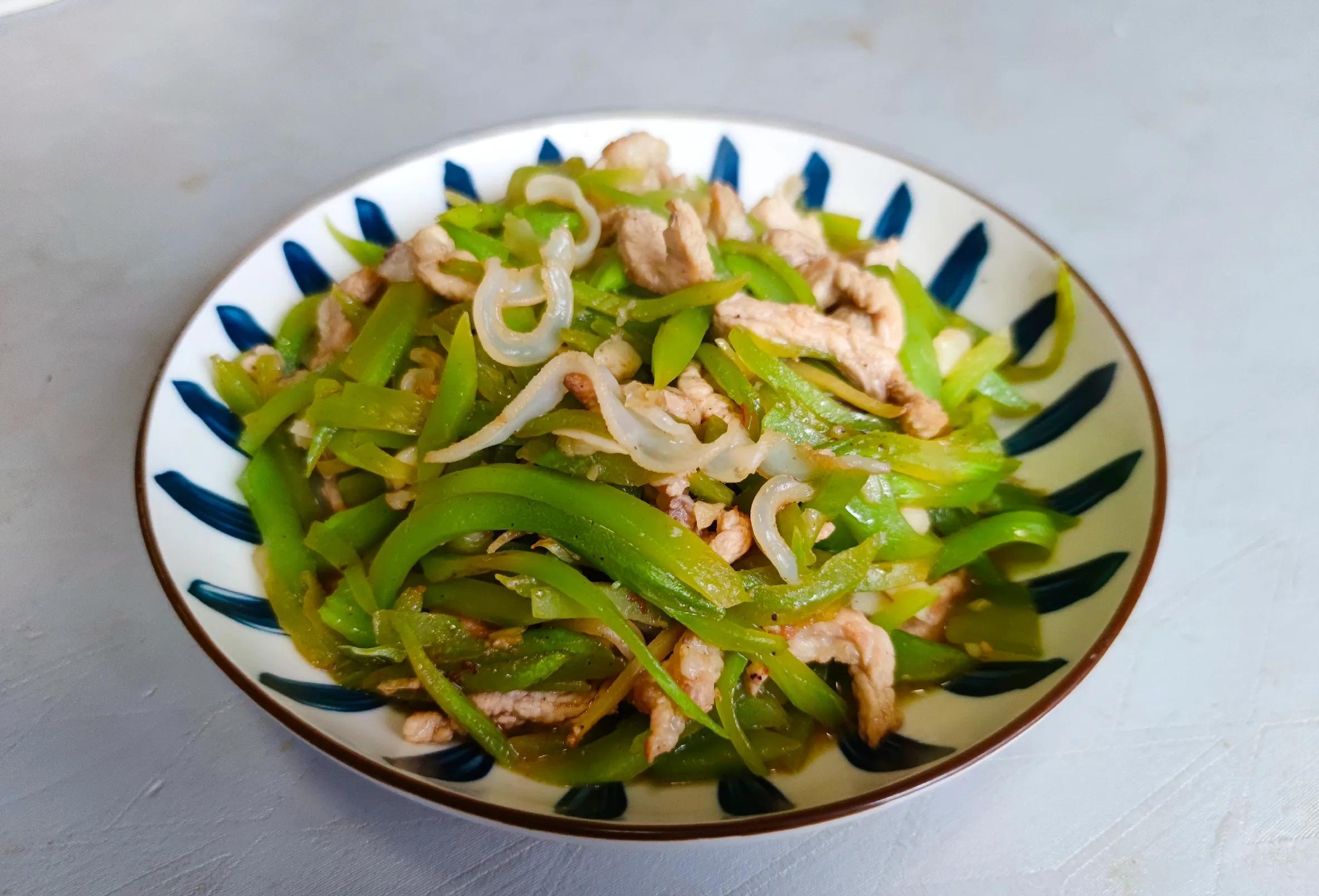 夏季养生应少吃这3种寒性食物,明日入伏建议大家少吃绿豆和生姜