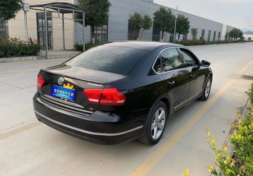 十堰龙信汽车城二手车市场,十堰龙信二手车市场雅阁