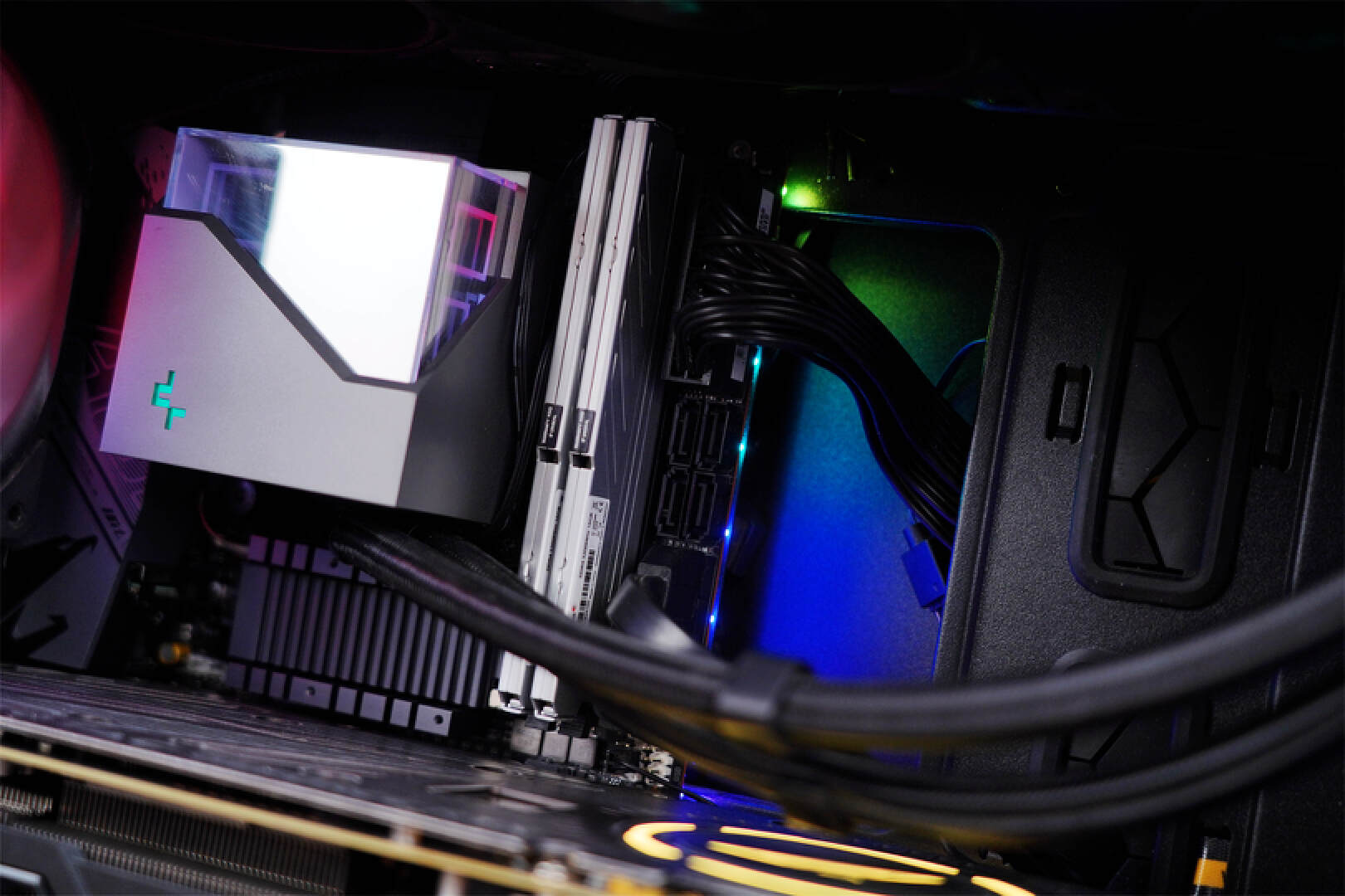 技嘉b760i迷你雕用什么散热器,技嘉b760小雕主板配13代i5