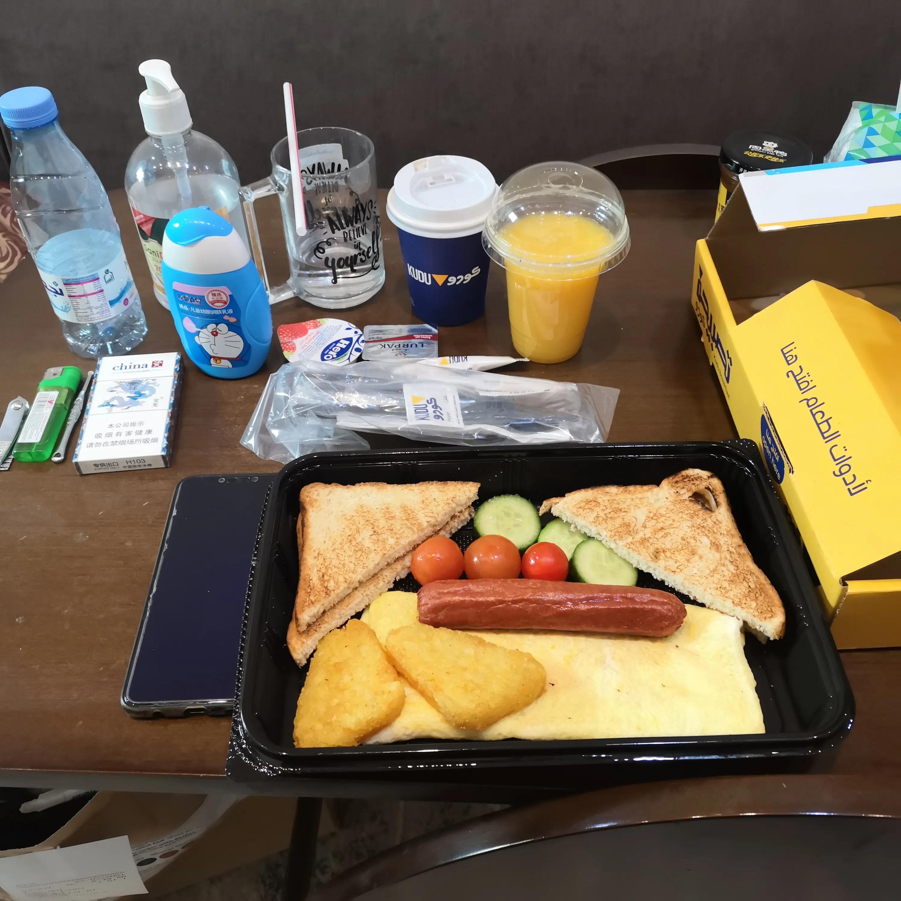 头顶一块布不是恐怖就是富什么梗,头顶一块布的人为啥那么富