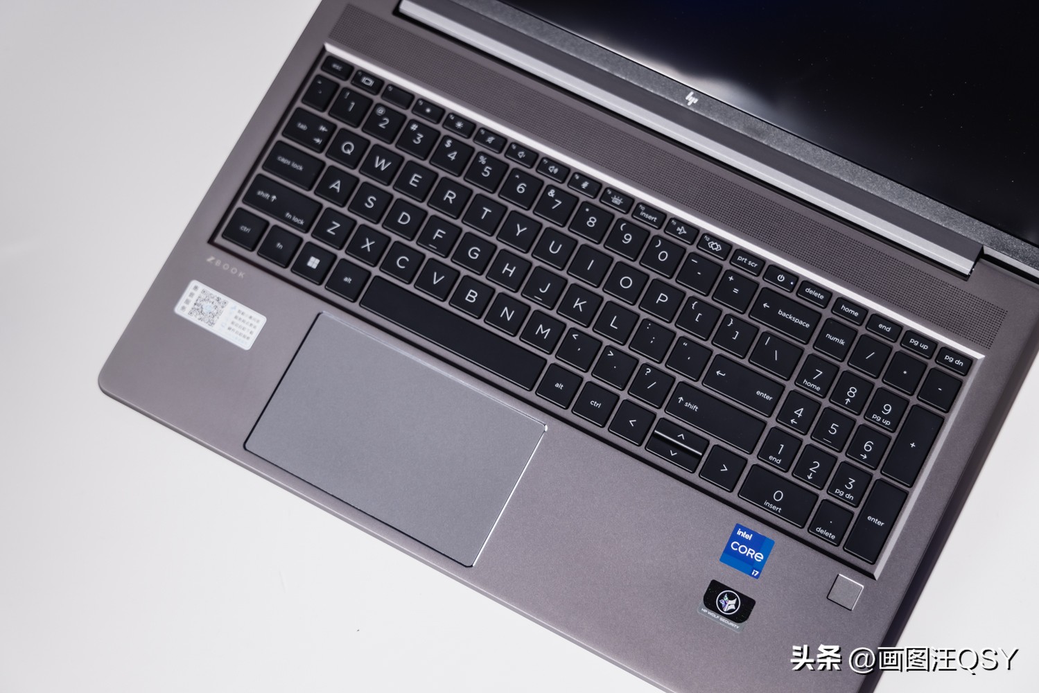 居家书桌升级改造：追剧听歌、居家办公也能很快乐