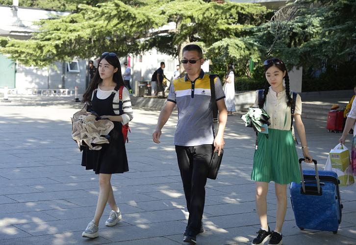 “后悔出省上大学”,江苏女生发出感慨,揭开异地学子的难处