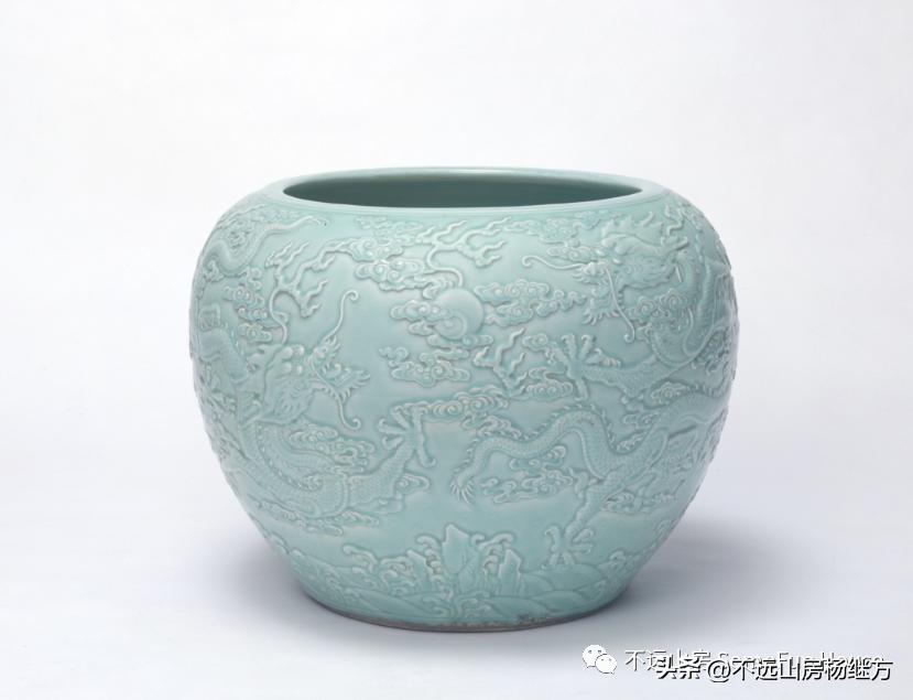 雍正乳白釉瓷器 (雍正年代青釉瓷器)