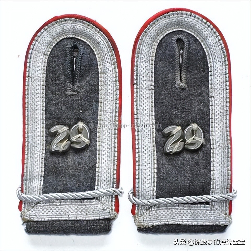 二战德国空军军衔标志,二战德国军衔级别对照表