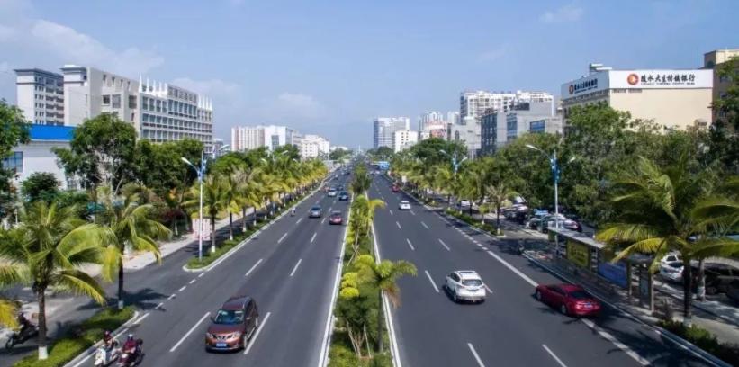 中国最值得旅游的三个小县城,最值得去旅游的小县城