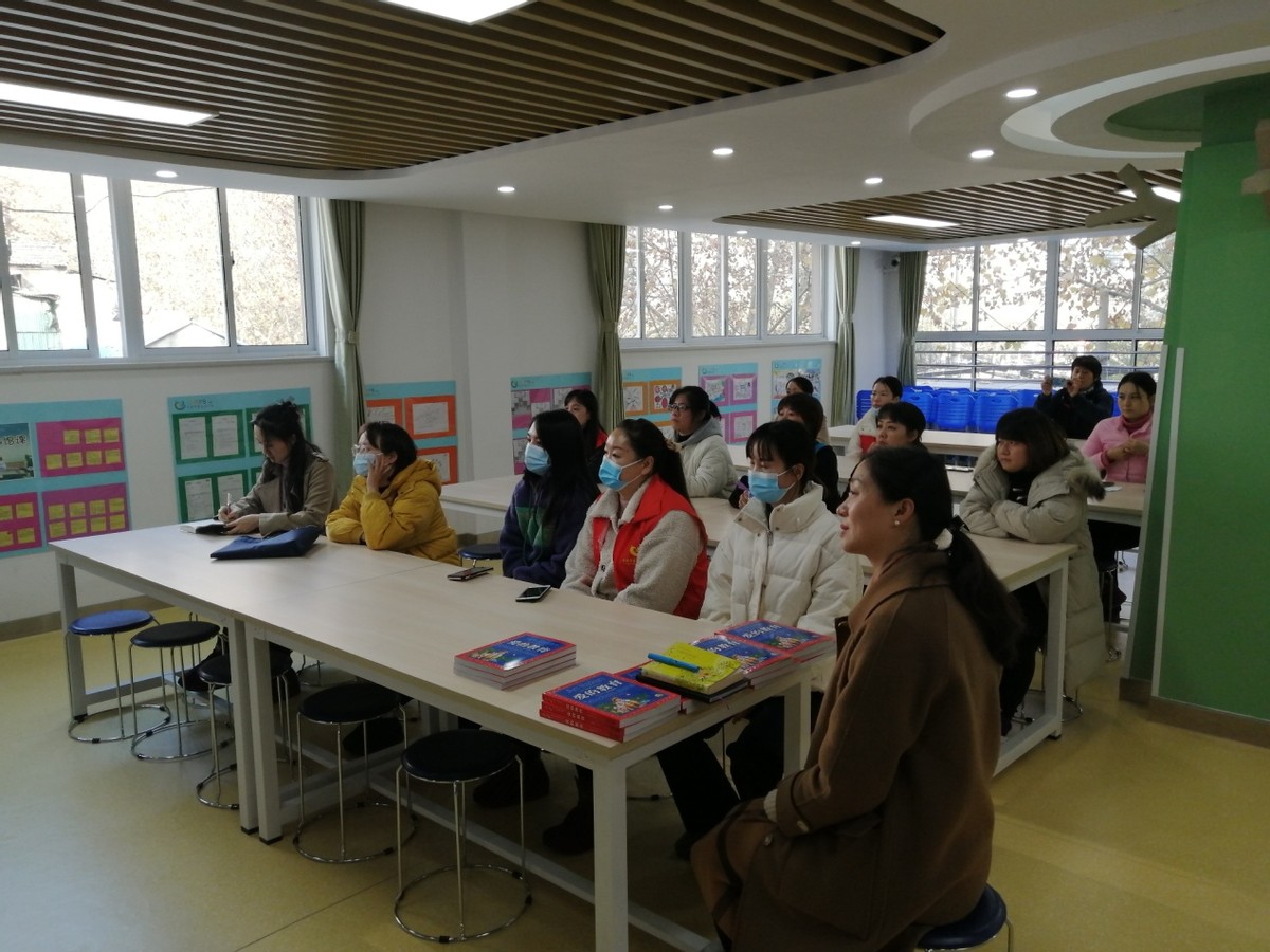 合肥市巢湖路小学“故事爸妈进课堂”活动圆满收官