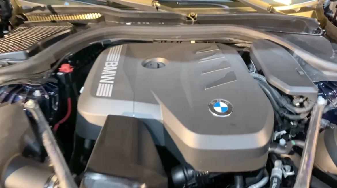 新款宝马520i,全新宝马520i