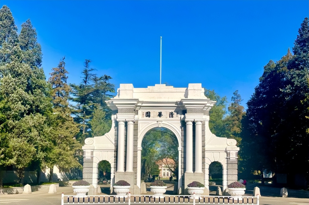 2023年国防七子招生对比清北,高考690分外甥欲报西工大