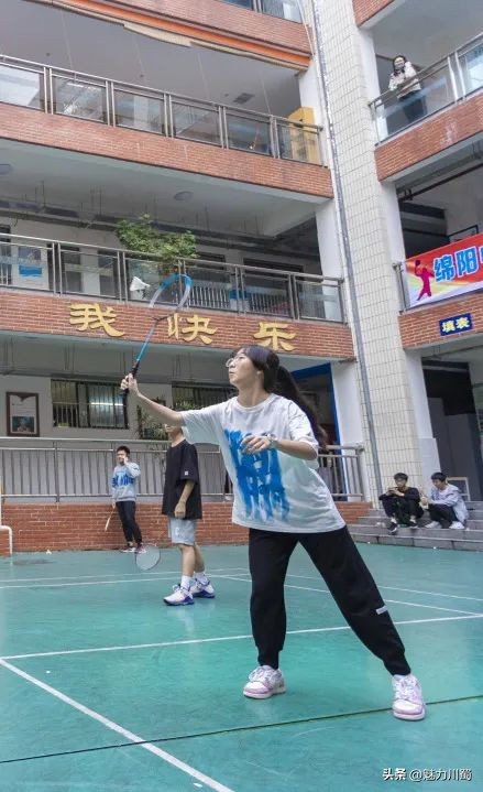 绵中实验2024运动会,绵中2022年春季运动会