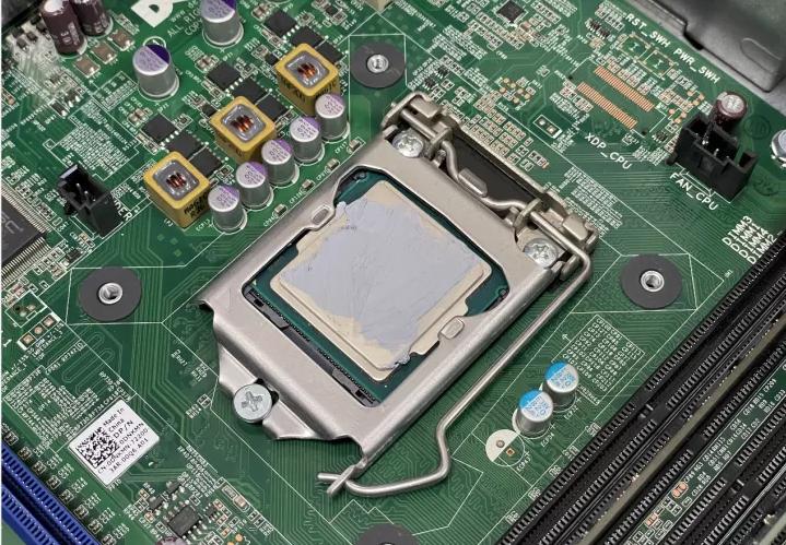 电脑深度清灰和普通清灰,用了三年的电脑清灰能提升多少