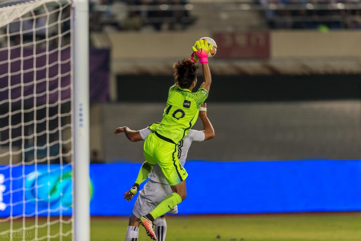 利雅得新月俱乐部,利雅得新月亚洲第一俱乐部