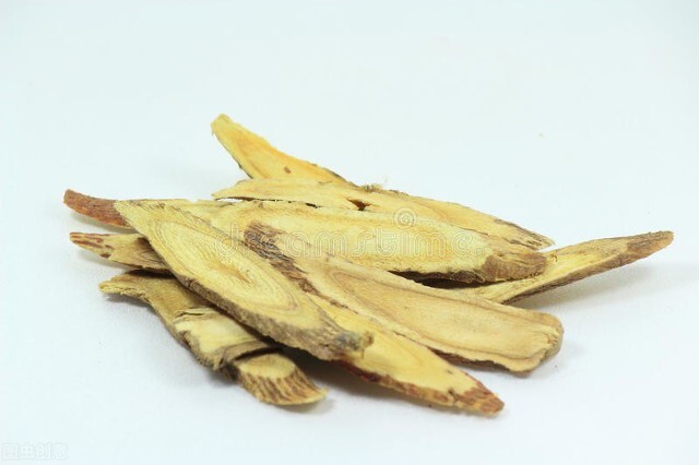 慢性咽炎嗓子干有异物感吃什么药,慢性咽炎喉咙异物感吃什么药