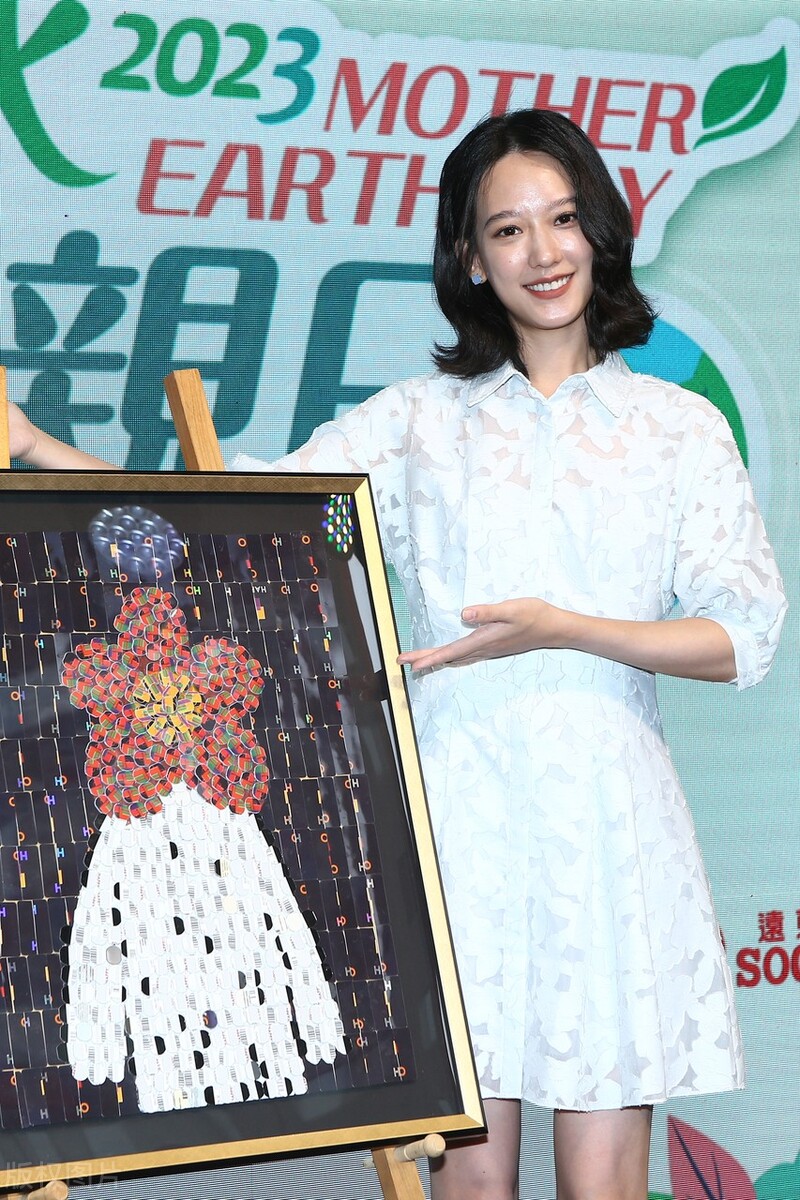 黄子佼是怎么追到孟耿如,黄子佼孟耿如相差多少岁