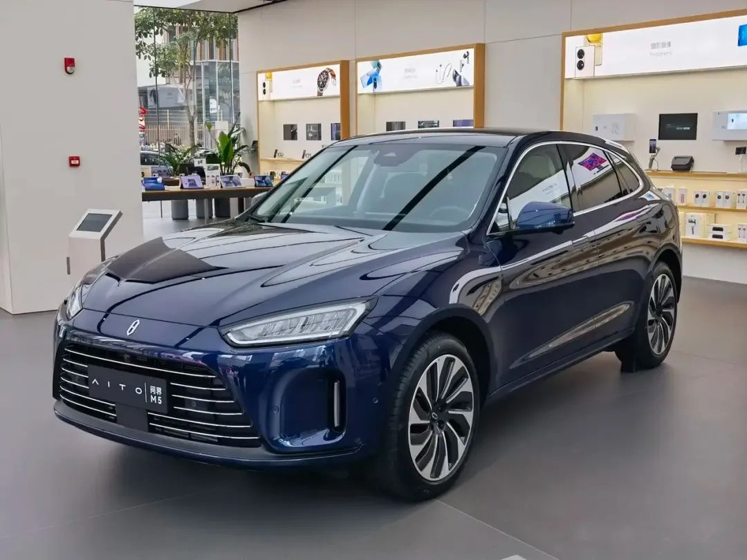 和电车比续航,跟电车比速度