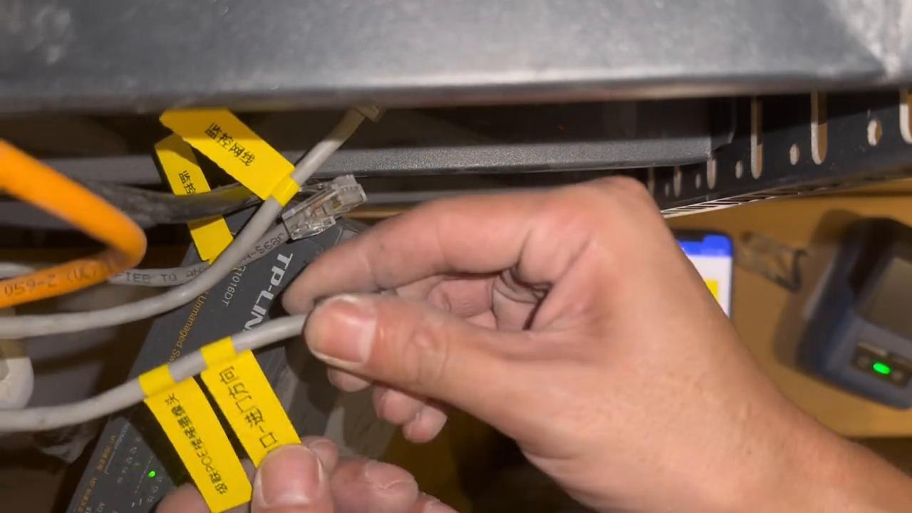 精臣标签机怎么打印二维码,标签机打印二维码怎么操作