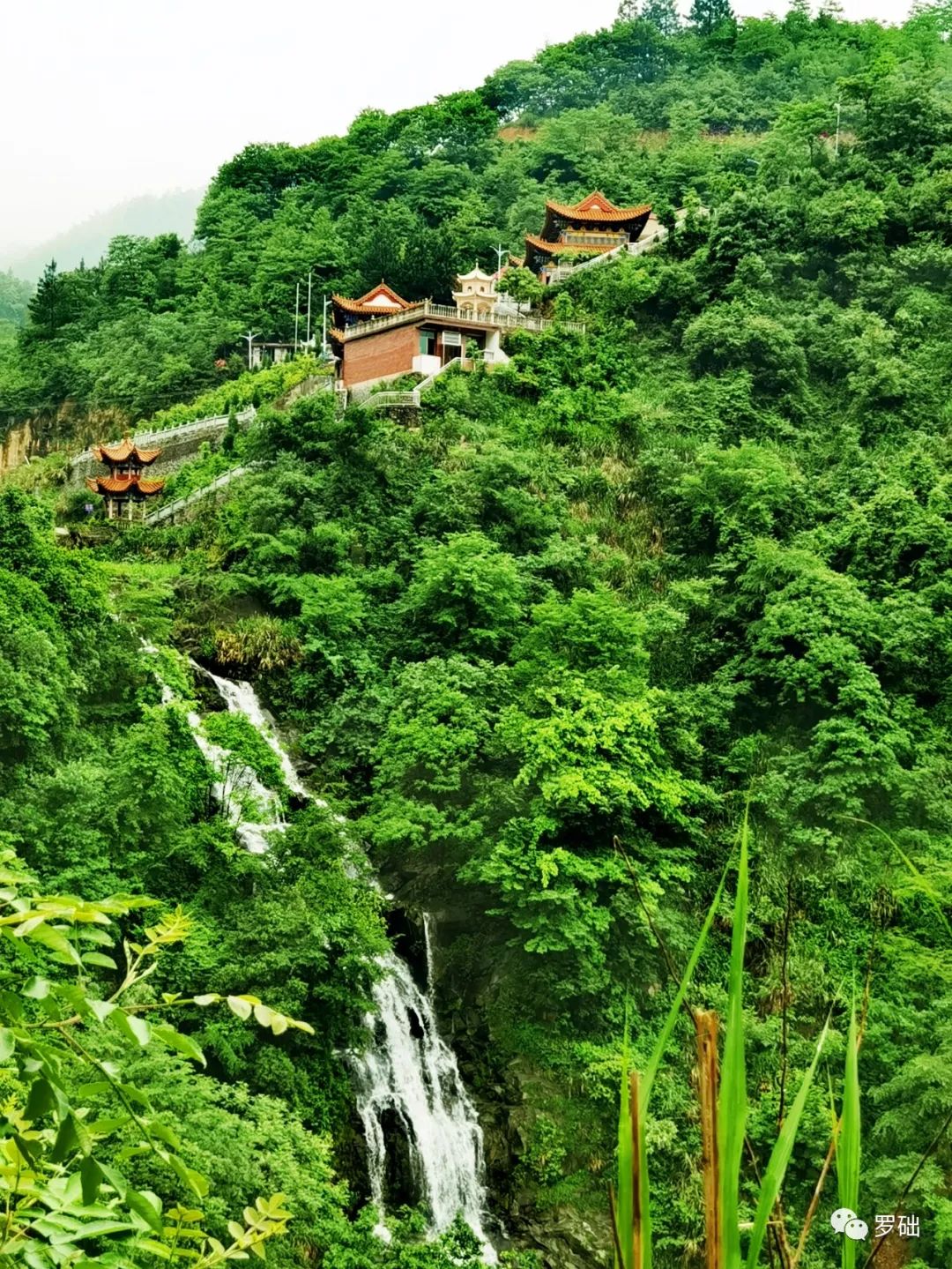 冒雨骑游资江小三峡·板竹山·望云寺观风景