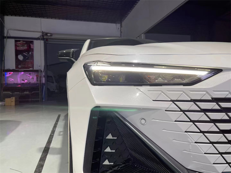 长安uni-v车灯有点暗,长安univ车灯亮度不够