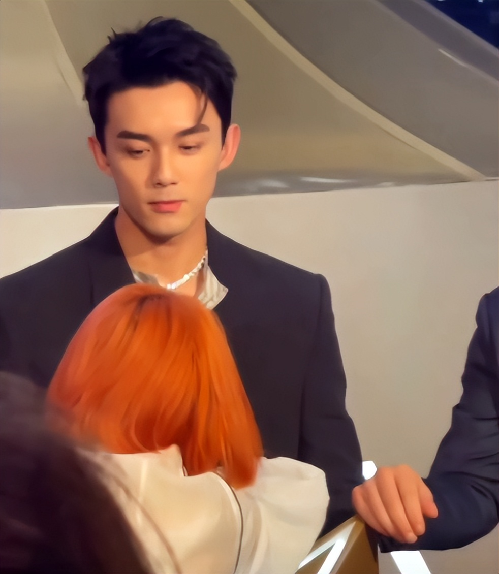 吴磊三岁就拍广告了吗,被鹅厂放弃后的吴磊如今怎样了